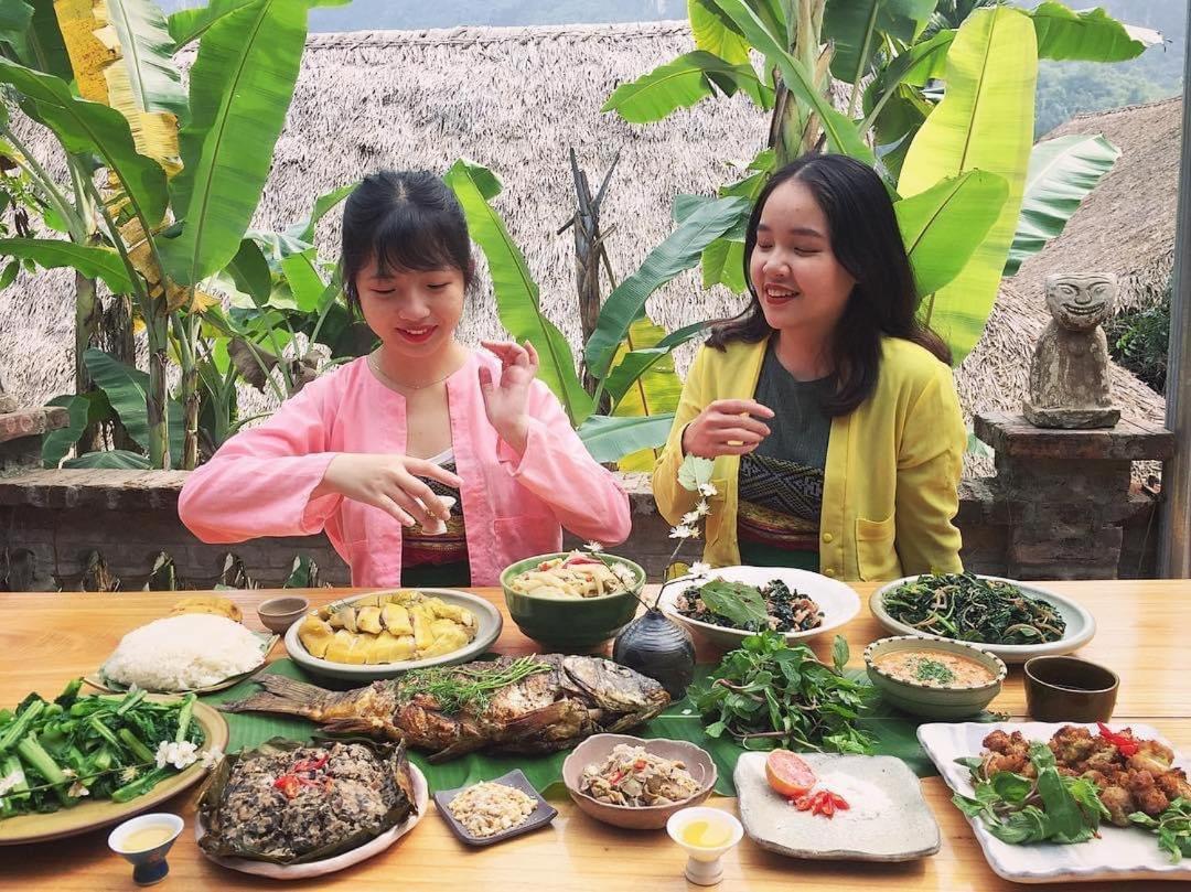 ホテル Muong Retreat- Nghi Duong Xanh Trong Bao Tang Van Hoa Nghe Thuat,Hòa Bình エクステリア 写真