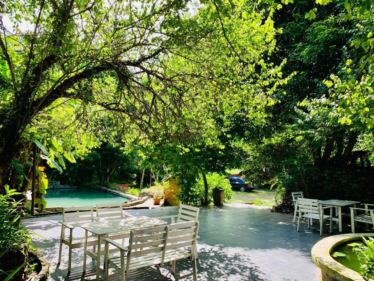 ホテル Muong Retreat- Nghi Duong Xanh Trong Bao Tang Van Hoa Nghe Thuat,Hòa Bình エクステリア 写真