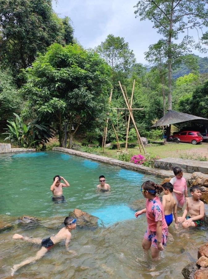 ホテル Muong Retreat- Nghi Duong Xanh Trong Bao Tang Van Hoa Nghe Thuat,Hòa Bình エクステリア 写真