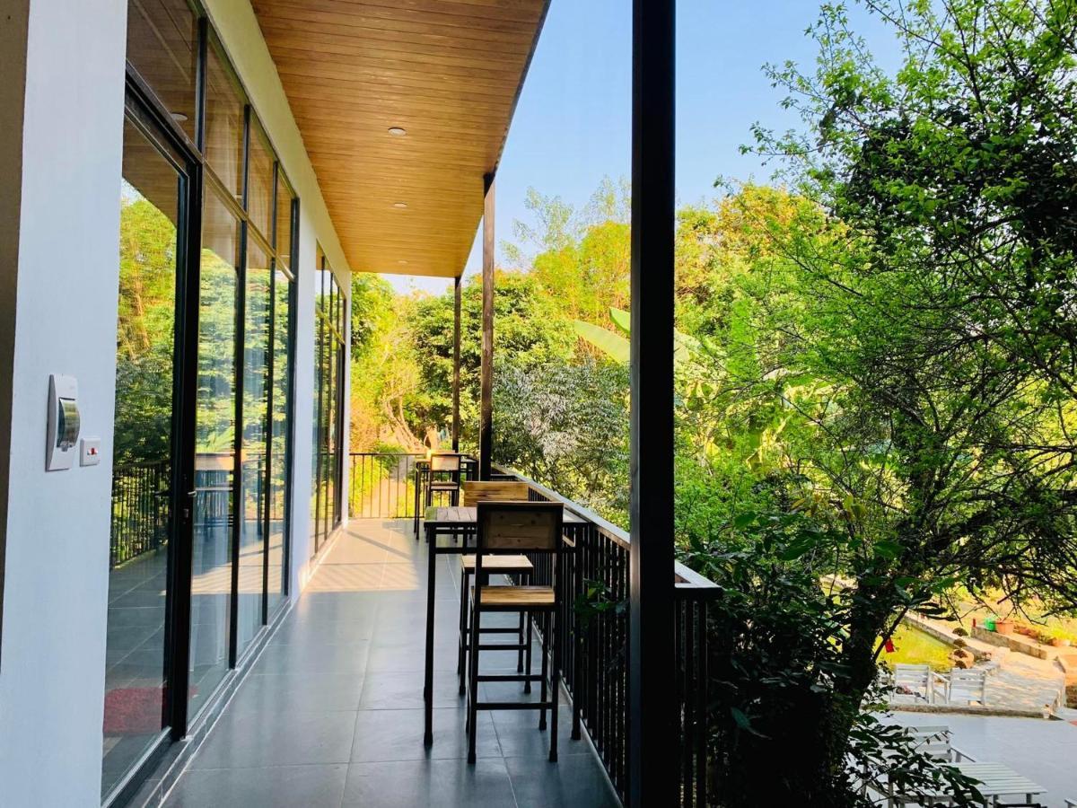 ホテル Muong Retreat- Nghi Duong Xanh Trong Bao Tang Van Hoa Nghe Thuat,Hòa Bình エクステリア 写真