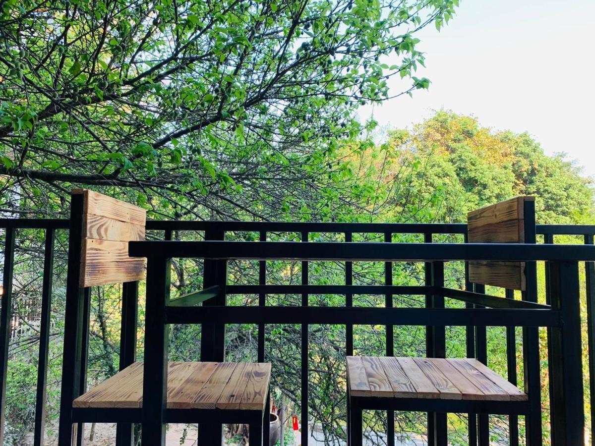ホテル Muong Retreat- Nghi Duong Xanh Trong Bao Tang Van Hoa Nghe Thuat,Hòa Bình エクステリア 写真