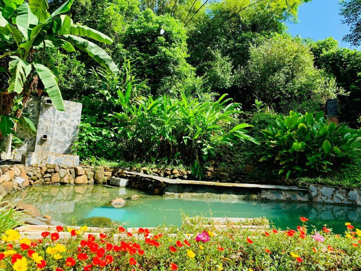 ホテル Muong Retreat- Nghi Duong Xanh Trong Bao Tang Van Hoa Nghe Thuat,Hòa Bình エクステリア 写真