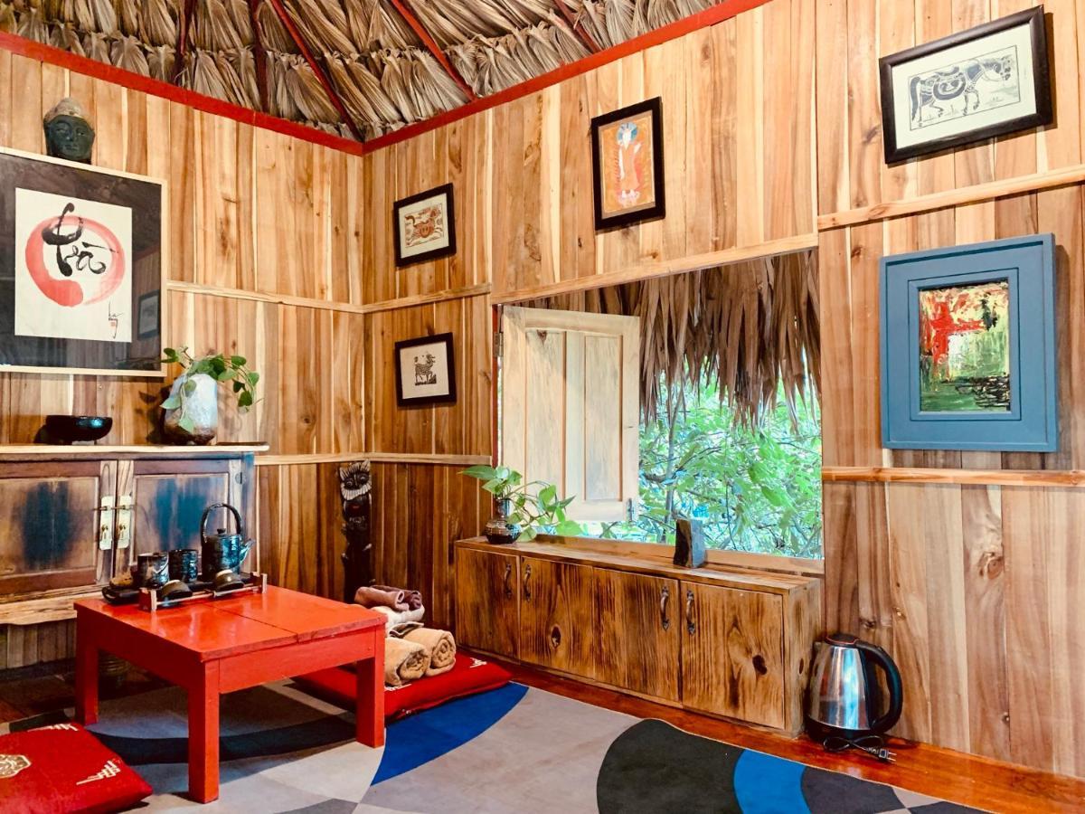 ホテル Muong Retreat- Nghi Duong Xanh Trong Bao Tang Van Hoa Nghe Thuat,Hòa Bình エクステリア 写真