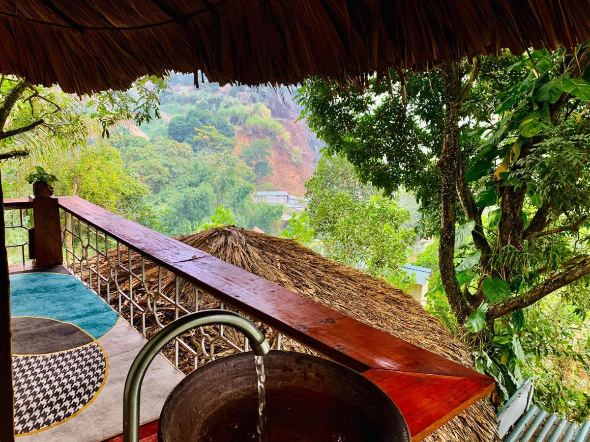 ホテル Muong Retreat- Nghi Duong Xanh Trong Bao Tang Van Hoa Nghe Thuat,Hòa Bình エクステリア 写真